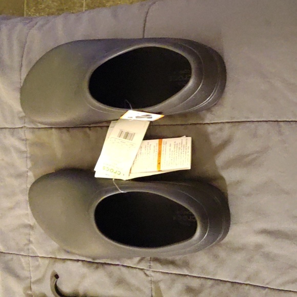 Crocs - Picture 4 of 7